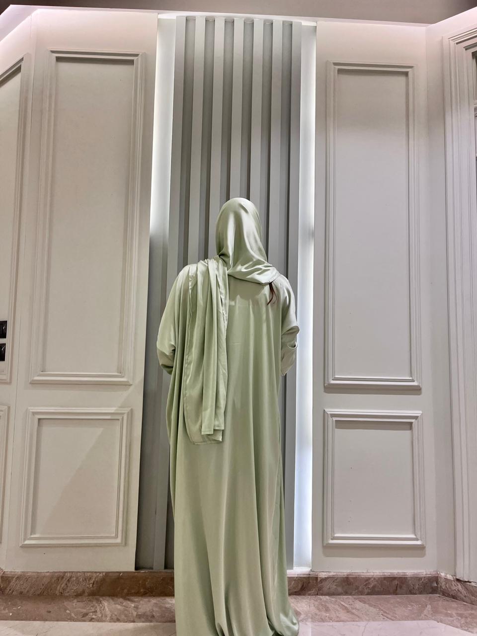 Pistache Satin Esdal