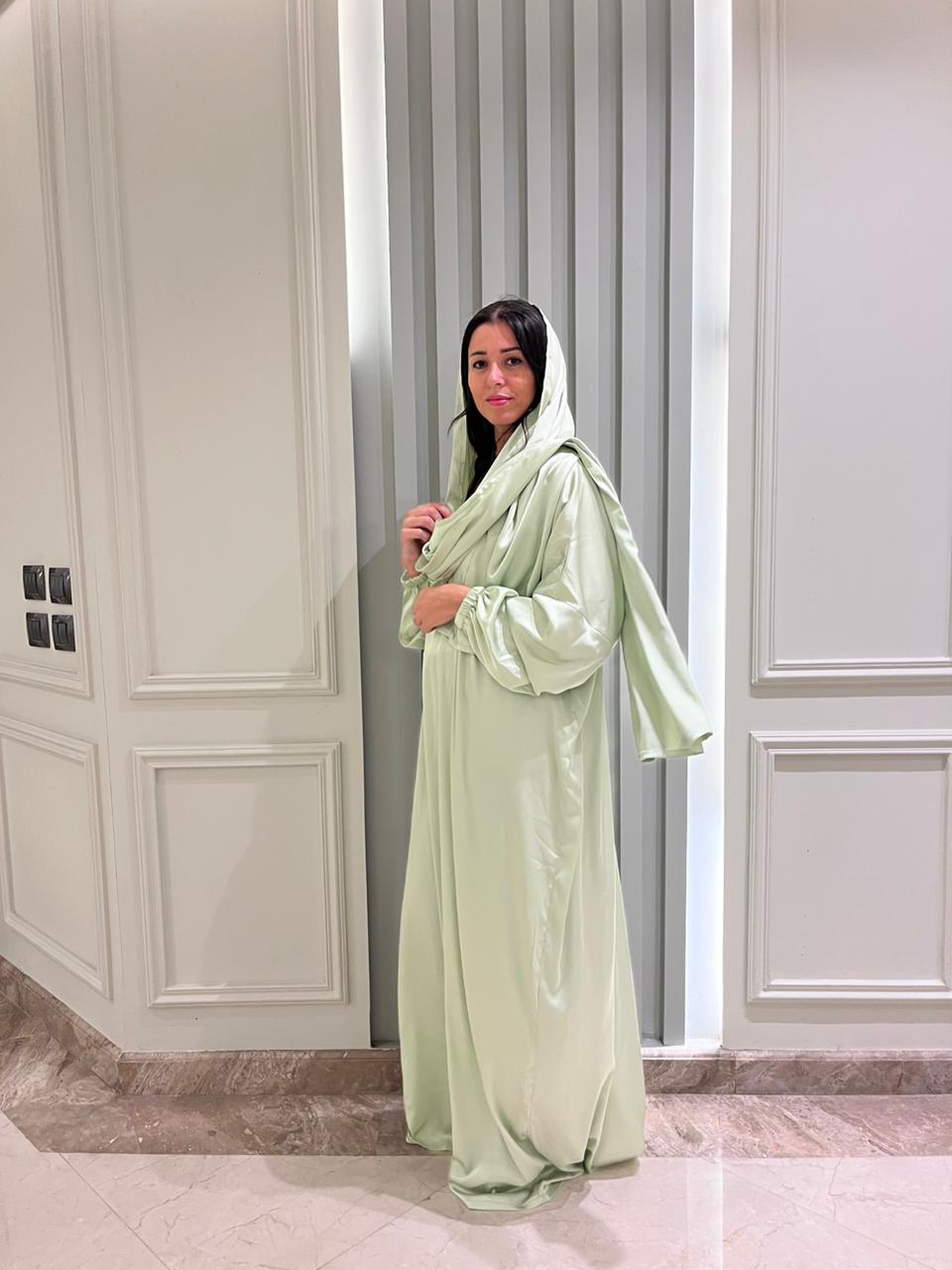 Pistache Satin Esdal