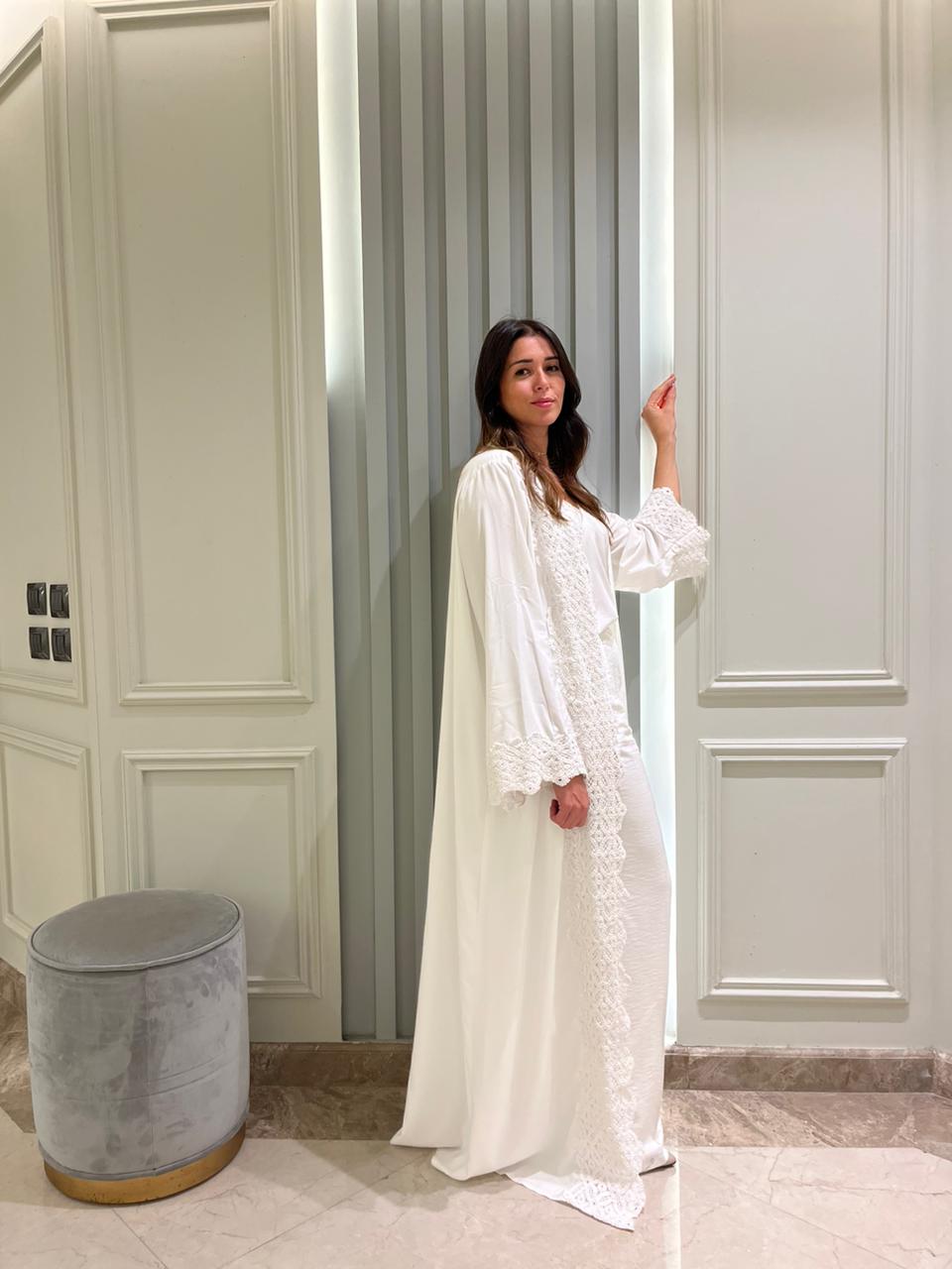 White Abaya