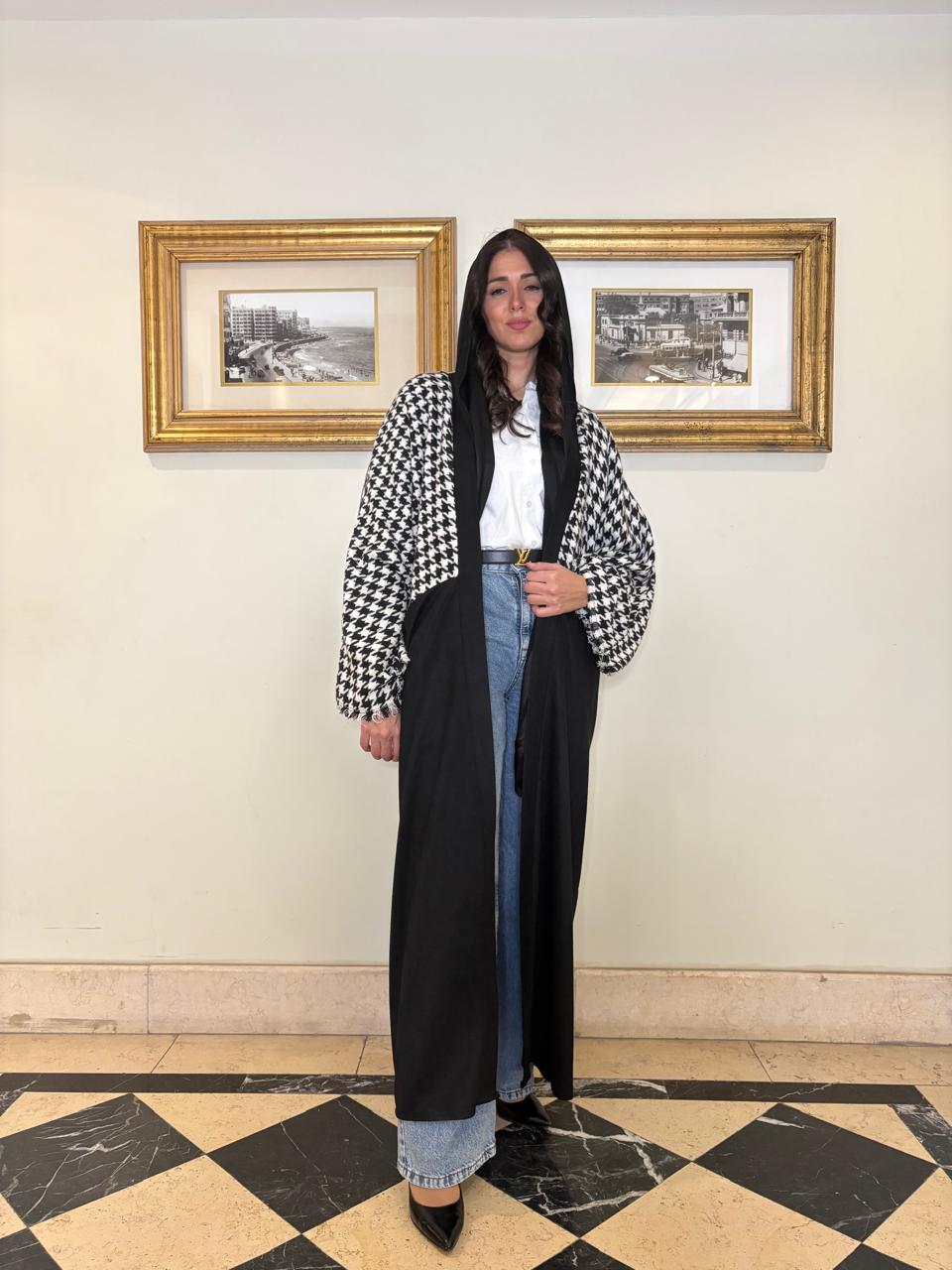 Black and white hounds tooth Abaya