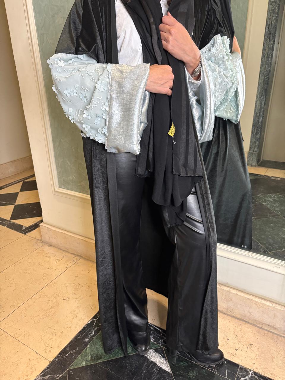 Black velvet Abaya