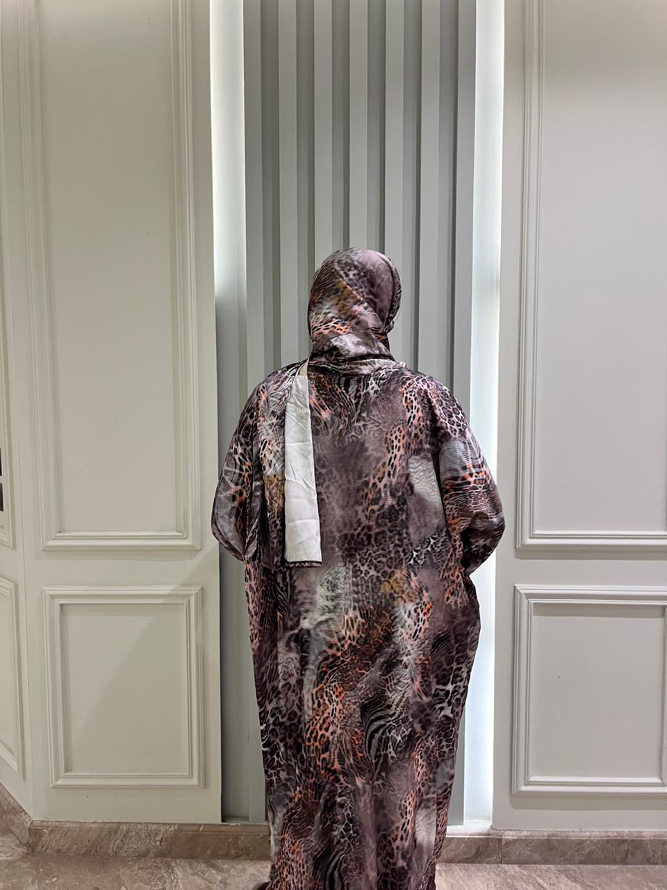 Tiger Print Silk Esdal