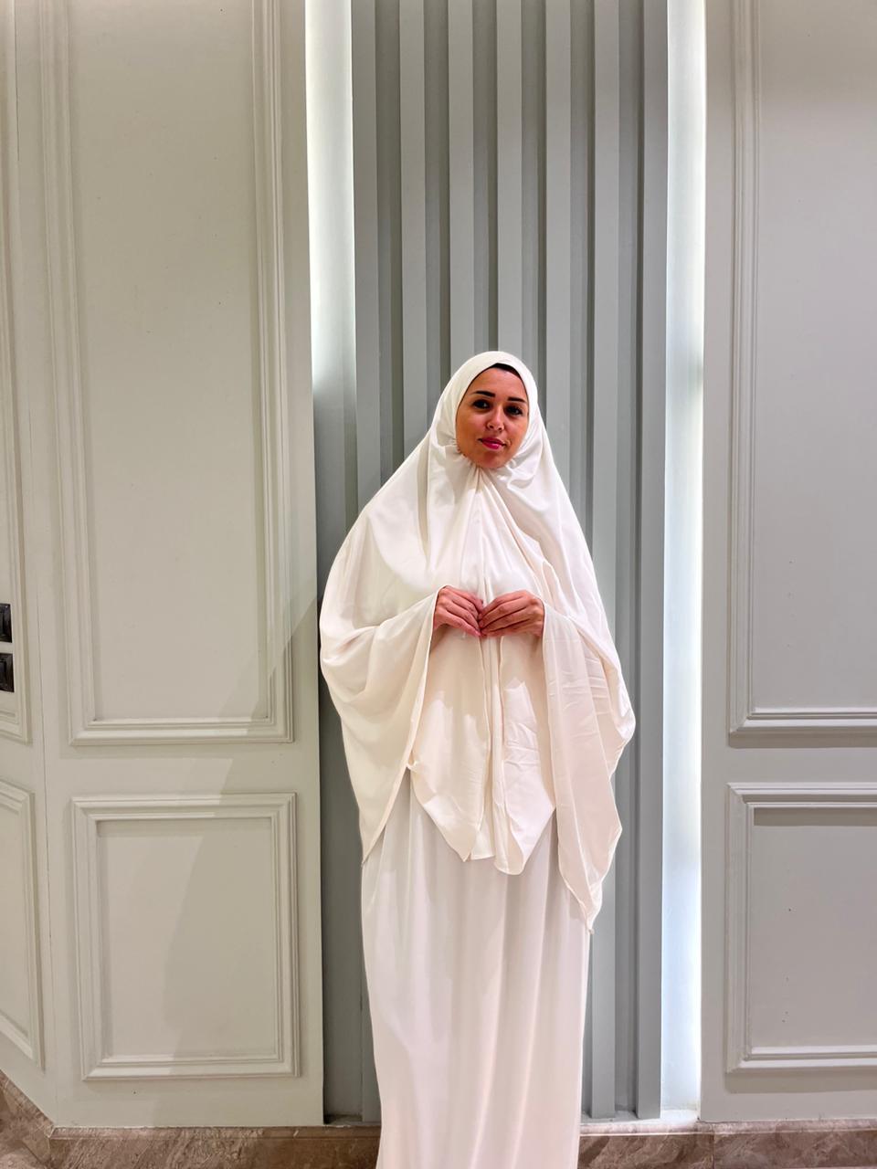 Off White Satin Two Pieces Set