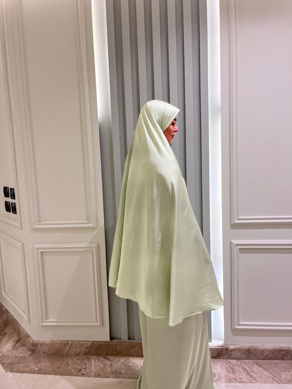 Pistache Satin Two Pieces Set